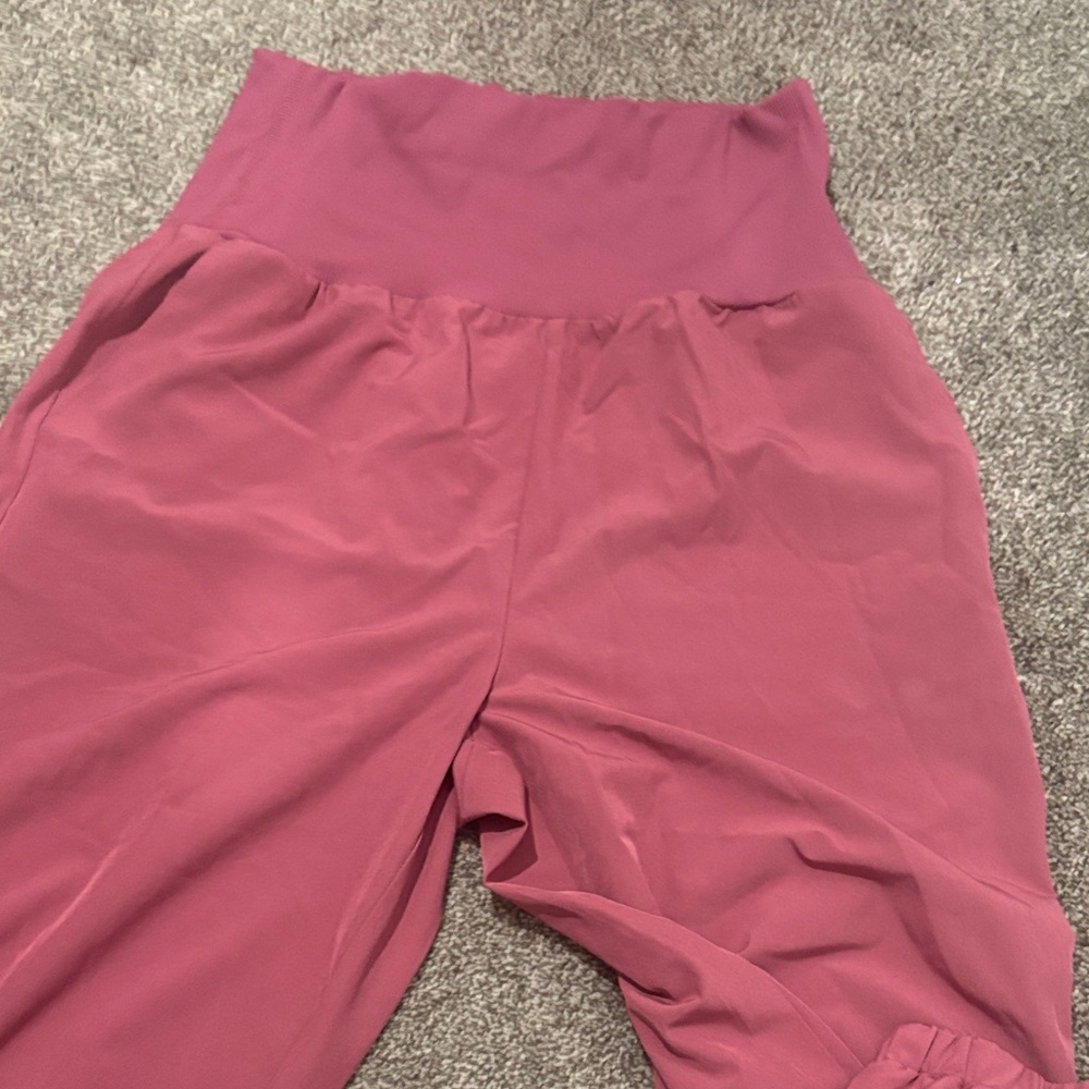 Women  Pink Joggers Bottoms size large